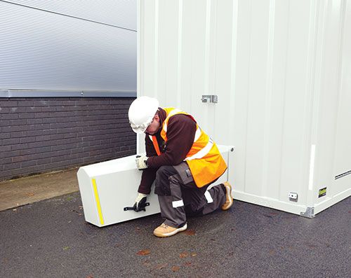 Close & lock canopy to protect towing facility